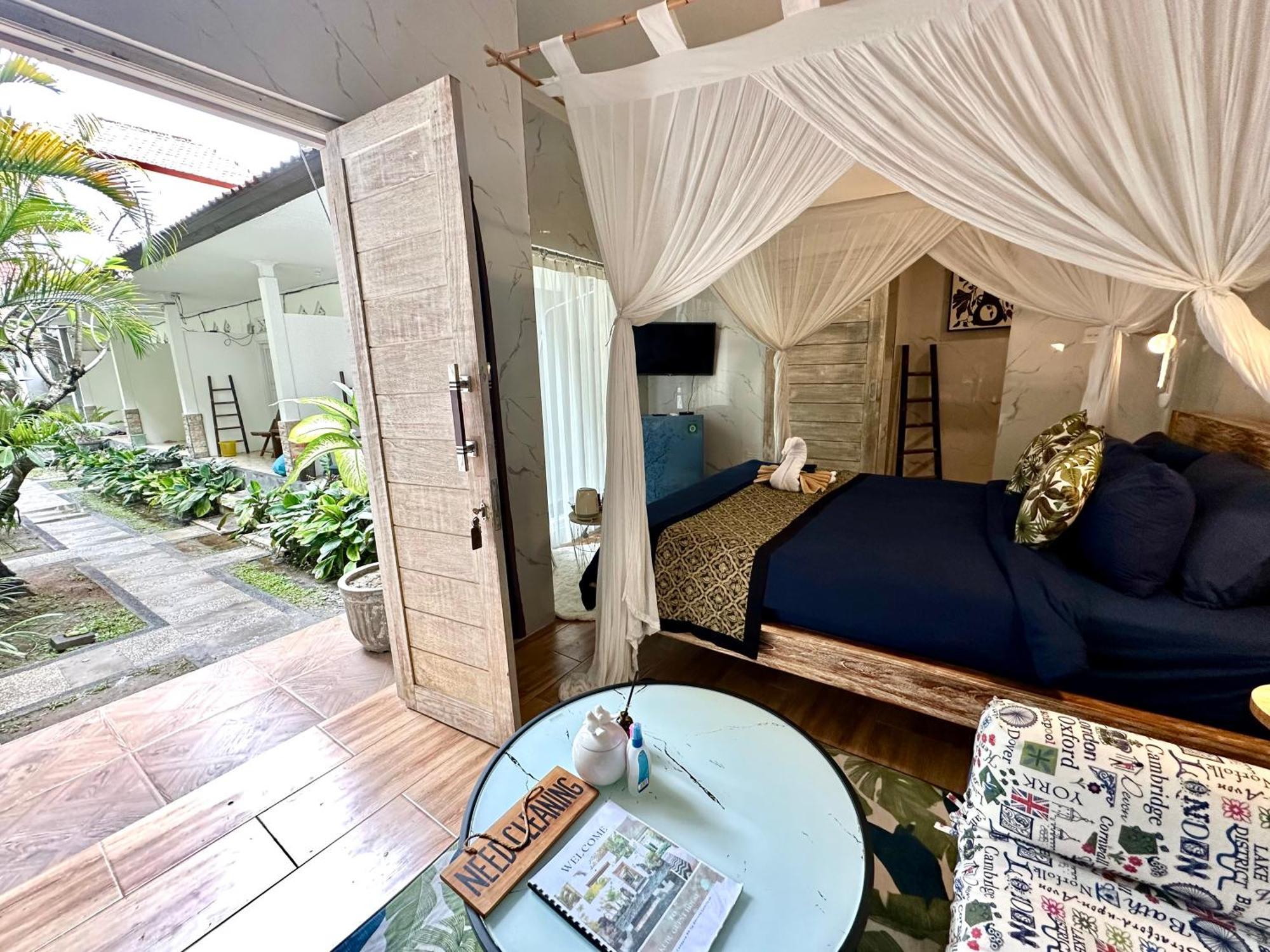 Kubu Guest House Seminyak Exterior foto